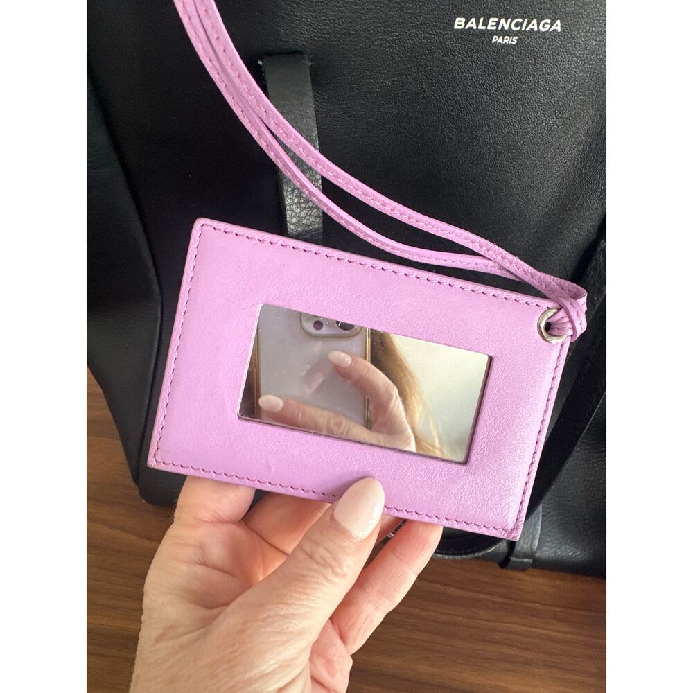 Balenciaga Leather Everyday Tote - Picture 3 of 16